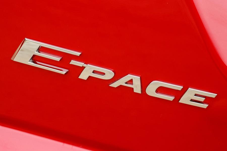 Логотип Jaguar E-Pace D240 AWD 2017 года  (WW) (фото 29 из 40)